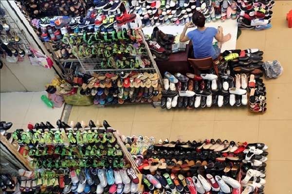 Chợ đầu mối cung cấp giày dép đa dạng, phong phú