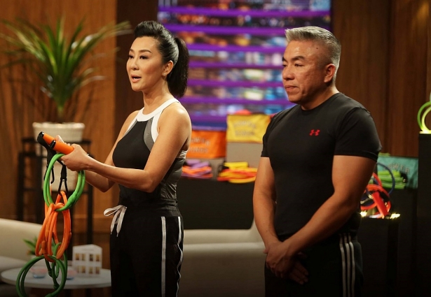 len song shark tank viet nam nu mc noi tieng nguyen cao ky duyen nhan 11 ty dong dau tu tu shark vuong