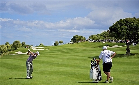 5 diem giong nhau giua choi golf va lanh dao doanh nghiep