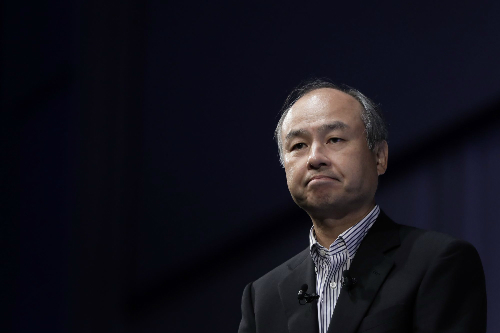 Chủ tịch tập đoàn SoftBank Masayoshi Son.