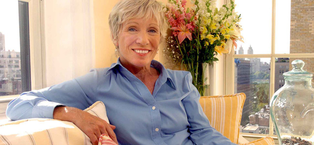 4 bài học đắt giá từ sự thất bại này đã giúp Barbara Corcoran từ một nữ hầu bàn trở thành nữ hoàng bất động sản nổi tiếng trên thế giới - Ảnh 2. 4 bài học đắt giá từ sự thất bại này đã giúp Barbara Corcoran từ một nữ hầu bàn trở thành nữ hoàng bất động sản nổi tiếng trên thế giới - Ảnh 2.