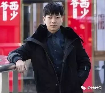 Mạnh Binh - kỹ sư mạng 8X mở tiệm bánh sandwich kiếm hàng triệu NDT một năm.