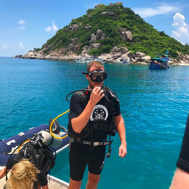 Cố gắng xoay xở để giữ việc nhưng nhận ra ai rồi cũng có thể thay thế, chàng trai từ bỏ kiếp làm thuê để đi du lịch và nhận cái kết không ngờ - Ảnh 7. Cố gắng xoay xở để giữ việc nhưng nhận ra ai rồi cũng có thể thay thế, chàng trai từ bỏ kiếp làm thuê để đi du lịch và nhận cái kết không ngờ - Ảnh 7.