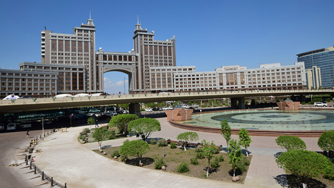 Kazakhstan đang muốn phát triển thành hệ sinh thái kinh tế đa ngành, không phụ thuộc hoàn toàn vào dầu mỏ. Ảnh: e27.