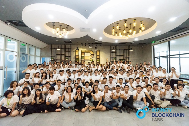 Mang kiến thức Blockchain đến cho những người trẻ, sinh viên đại học là mục tiêu của IBL để biến Việt Nam thành một trong những trung tâm Blockchain của thế giới. Ảnh: IBL