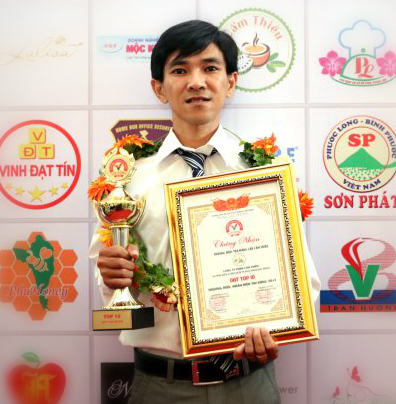 Anh Dương Minh Trung vinh dự nhận giải thưởngThương hiệu,nhãn hiệu tin dùng 2017.