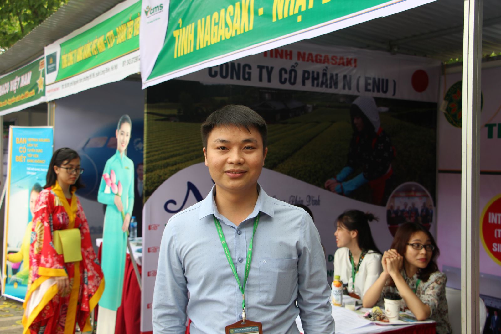ông Hoàng Văn Thao – Trưởng Ban Kinh doanh, Trưởng phòng Tuyển sinh 01 Trung tâm cung ứng nguồn nhân lực Học viện Nông nghiệp Việt Nam