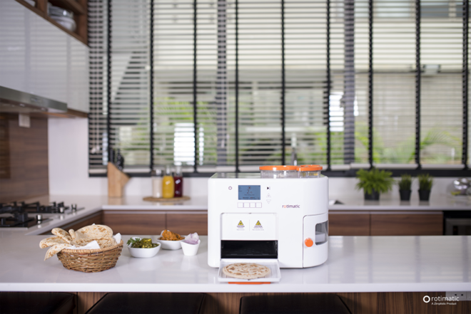 Robot làm bánh tự động Rotimatic