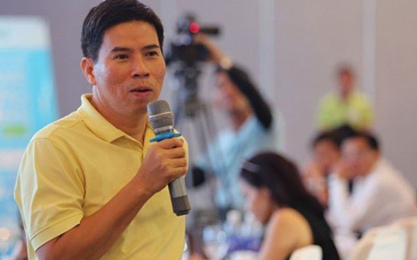 Chủ tịch TGDĐ Nguyễn Đức T&#224;i: &quot;Kh&#244;ng cần phải đi học nhiều, kinh doanh sẽ đặt b&#224;i to&#225;n cho c&#225;c bạn giải, chỉ l&#224; người Việt hay th&#237;ch giải kiểu ngắn hạn, chộp giật&quot;