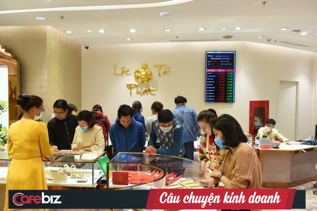 Doanh nghiệp vàng ứng phó ra sao vào Ngày Thần tài thời dịch Corona: PNJ triển khai bán hàng online và giao tận nơi, DOJI tặng khách vàng và... khẩu trang xịn - Ảnh 1. Doanh nghiệp vàng ứng phó ra sao vào Ngày Thần tài thời dịch Corona: PNJ triển khai bán hàng online và giao tận nơi, DOJI tặng khách vàng và... khẩu trang xịn - Ảnh 1.