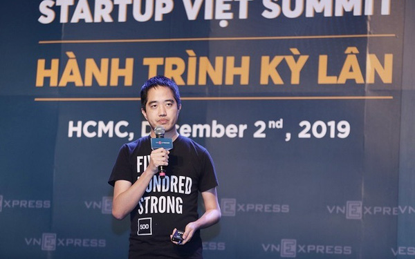 Gi&#225;m đốc Quỹ 500 Startups Vietnam gợi &#253; &quot;Cẩm nang sinh tồn&quot; cho startup thời đại dịch: H&#227;y ưu ti&#234;n cắt giảm chi ph&#237; nh&#226;n sự, nếu đau đớn qu&#225; h&#227;y nghĩ đến viễn cảnh cả c&#244;ng ty ph&#225; sản!