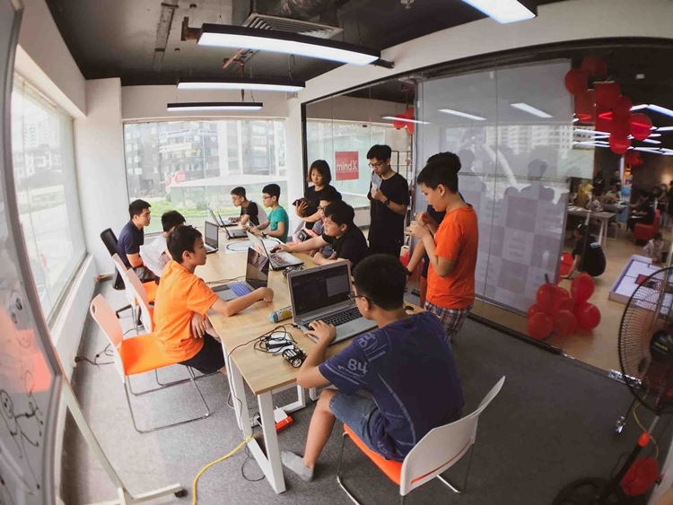 Một lớp học lập trình tại MindX.