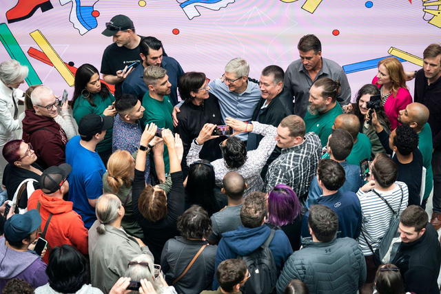 Apple của Tim Cook - Biến tác phẩm của Steve Jobs trở thành công ty nghìn tỷ USD, kinh doanh giỏi nhất thế giới bằng một phong cách lãnh đạo khác biệt hoàn toàn - Ảnh 5.