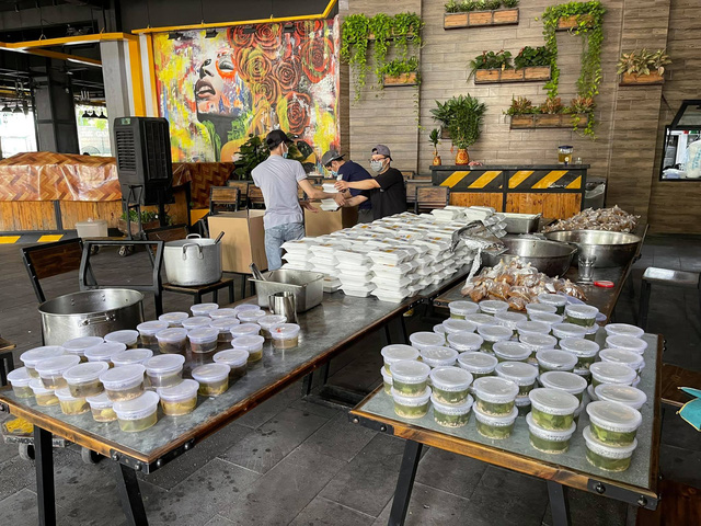 3 phẩm chất giúp The Gangs luôn giữ được độ ‘hot’ bất chấp Covid-19: Nhìn nhận đúng trách nhiệm, đội ngũ giỏi - bền bỉ, thay đổi nhanh để thích nghi kịp thời - Ảnh 6. 3 phẩm chất giúp The Gangs luôn giữ được độ ‘hot’ bất chấp Covid-19: Nhìn nhận đúng trách nhiệm, đội ngũ giỏi - bền bỉ, thay đổi nhanh để thích nghi kịp thời - Ảnh 6.