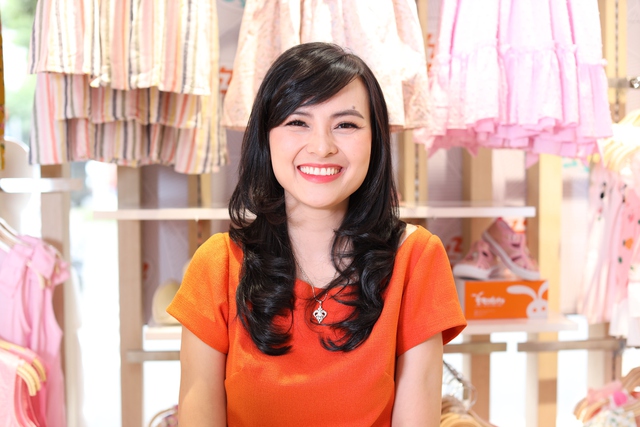 Founder chuỗi áo quần trẻ em có quy mô lớn nhất Việt Nam - ‘Con hơn cha là nhà có phúc’ - Ảnh 1. Founder chuỗi áo quần trẻ em có quy mô lớn nhất Việt Nam - ‘Con hơn cha là nhà có phúc’ - Ảnh 1.