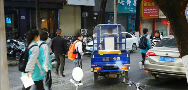 Một ngày chân thực của người bán hàng ăn sáng, thu nhập bình quân mỗi năm hơn 900 triệu: nghề nghiệp không phân cao thấp, không trộm cướp hay làm việc trái với lương tâm là đủ- Ảnh 15. Một ngày chân thực của người bán hàng ăn sáng, thu nhập bình quân mỗi năm hơn 900 triệu: nghề nghiệp không phân cao thấp, không trộm cướp hay làm việc trái với lương tâm là đủ- Ảnh 15.